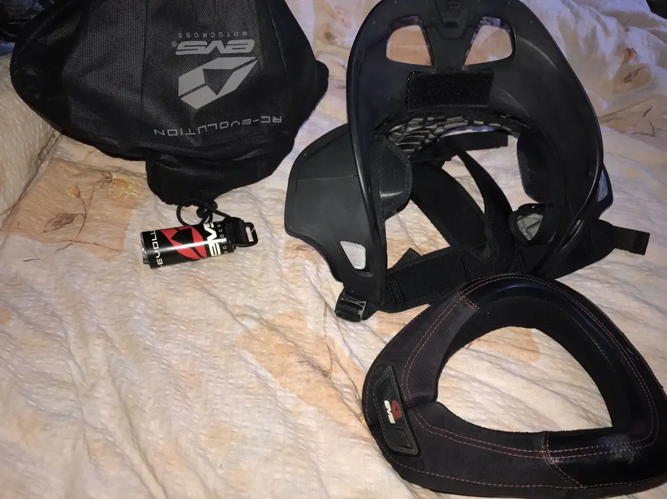 Продам защиту шеи для мотокросса EVS RC-Evolution в размере L. 5