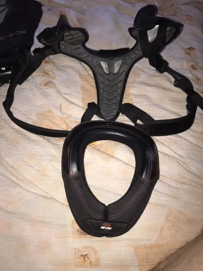 Продам защиту шеи для мотокросса EVS RC-Evolution в размере L. 6