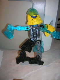 Чужой, ну совсем чужой, и ещё и ужасный