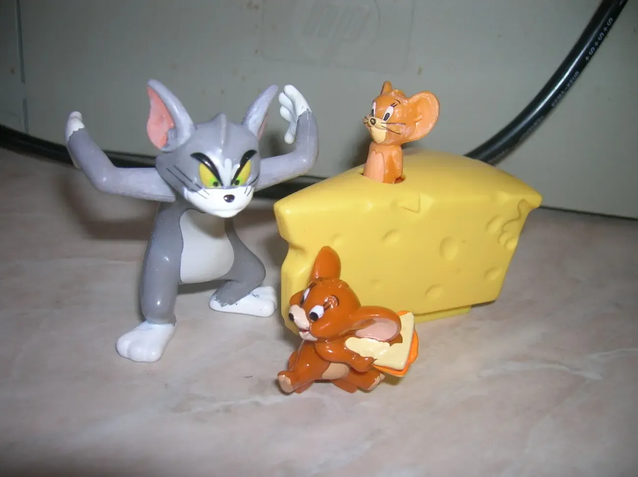 Набор игрушек по тематике известных мультфильмов 5