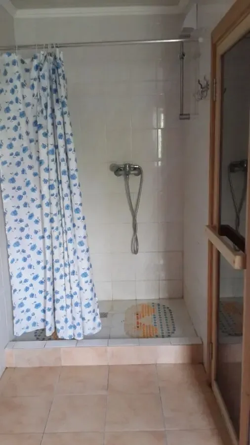 Аренда будинка з сауною подобово ( Бишів) 9