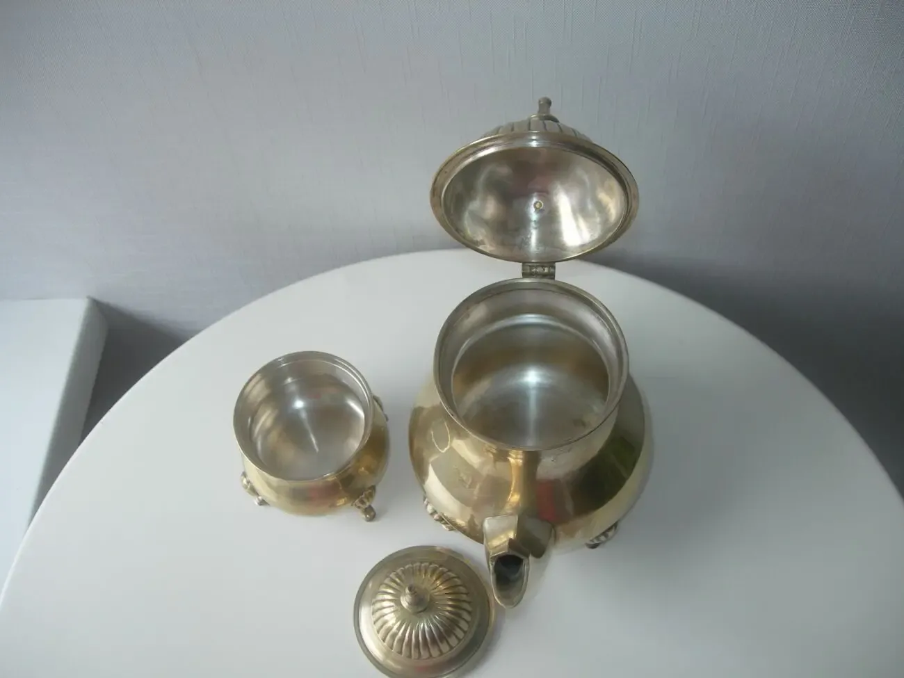 Чайник и сахарница, на лапах, бронза, массив, Англия 6