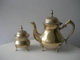 Чайник и сахарница, на лапах, бронза, массив, Англия