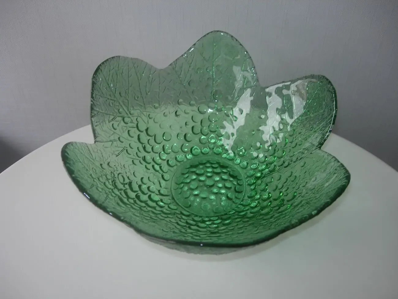 Ваза, цветное стекло, зеленое стекло, новая