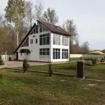 Аренда дома посуточно с сауной и бассейном  с.Бондарня цена 7000гр