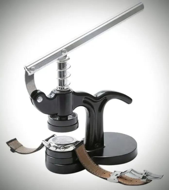 Пресс инструмент и набор снятия и установки задней крышки часов 4