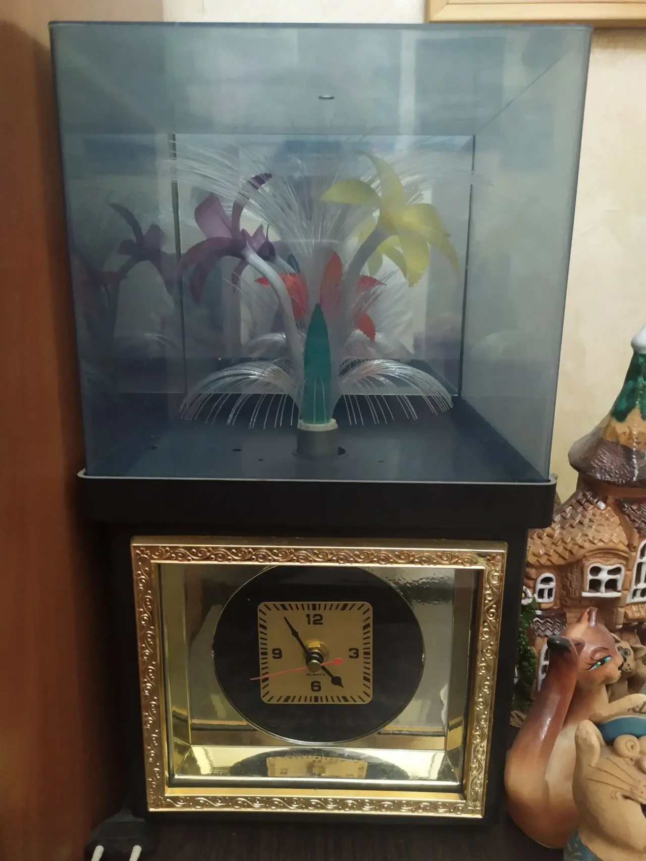 Лампа - часы светодиодная заводная