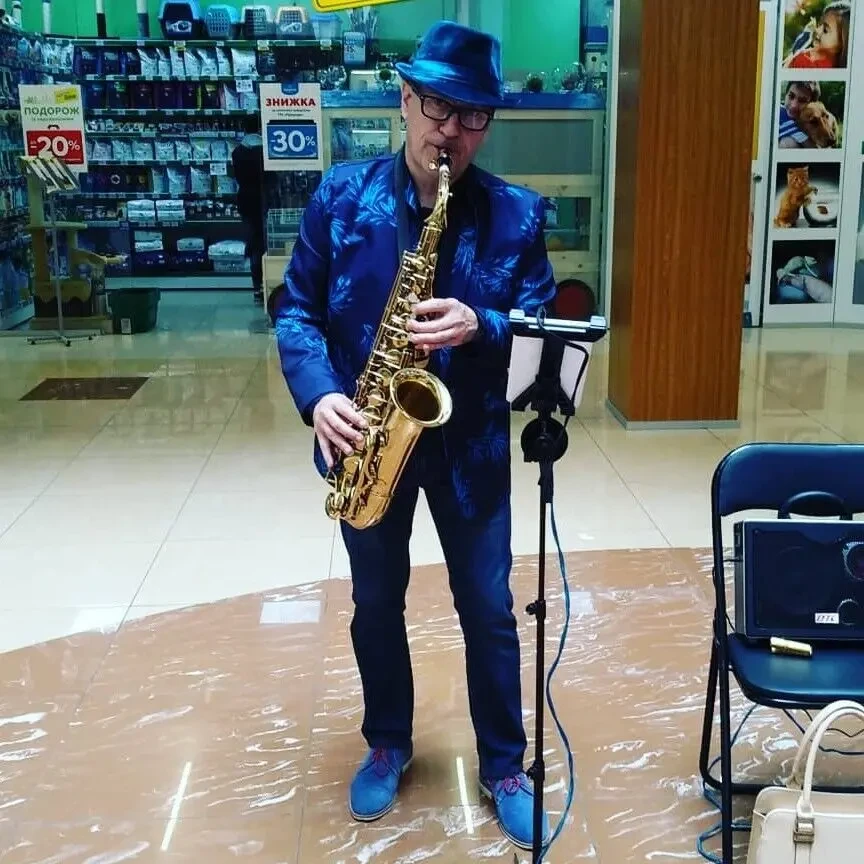 Саксофоніст для свята у місті Кременчуг 4