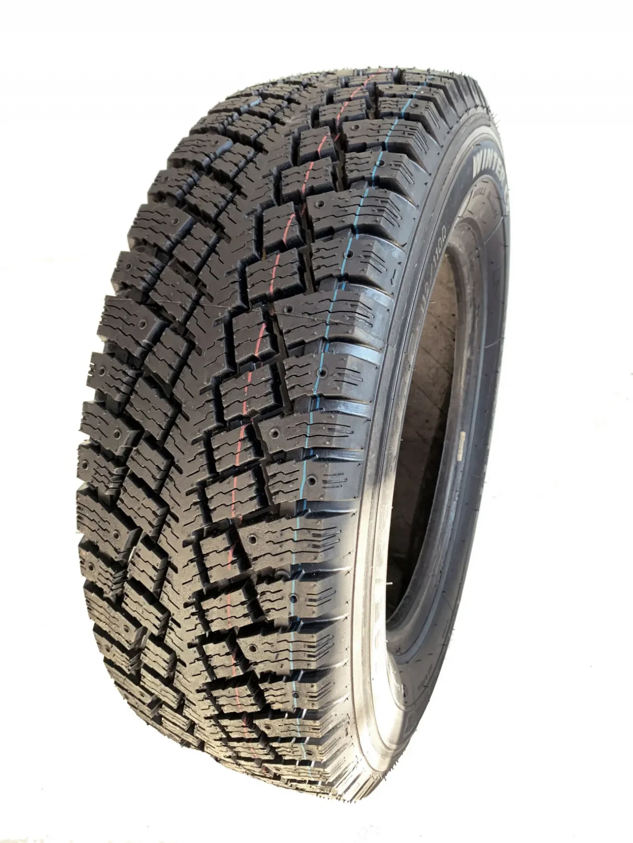 Шина зимова 235/65 R16C 115/113Q резина грузовая EXTREME MYKI Poland 2
