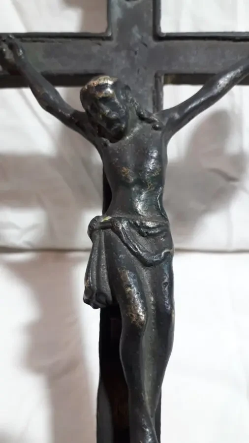 Античный Напрестольный бронзовый крест. 3