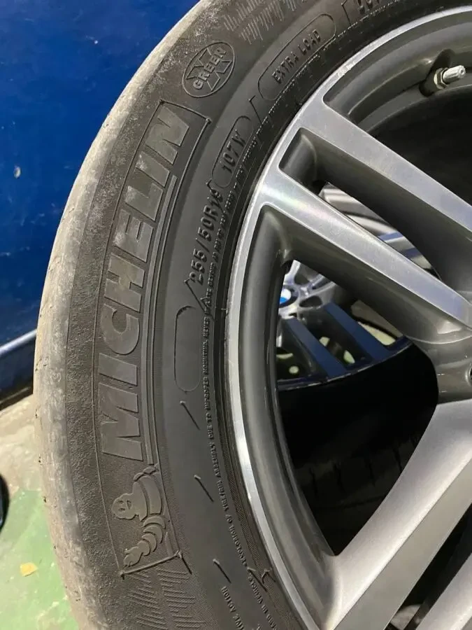 Летняя резина Michelin Latitude Sport 3 255/50 R19 разноширокая