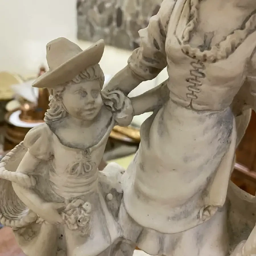 Старовинна настільна лампа статуетка 3