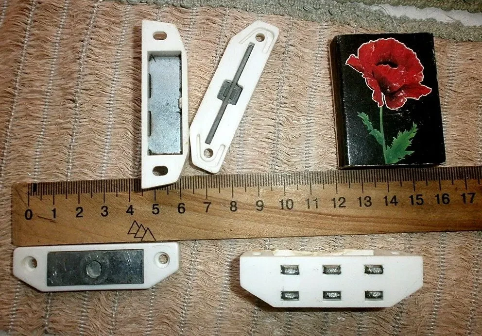 Защелка замок  магнитная  из ссср 10