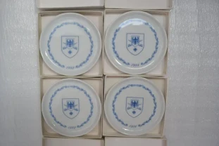 Юбилейные блюдца в оригинальной упаковке