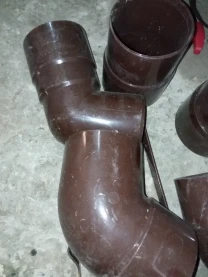 Фитинг на водостоки есть труба и лоток