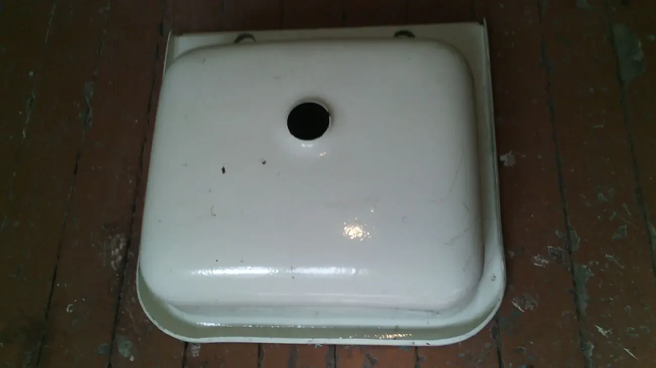 Мойка  эмалированная. 2