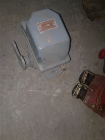 Продам выключатель КУ-704А   -1шт 400грн