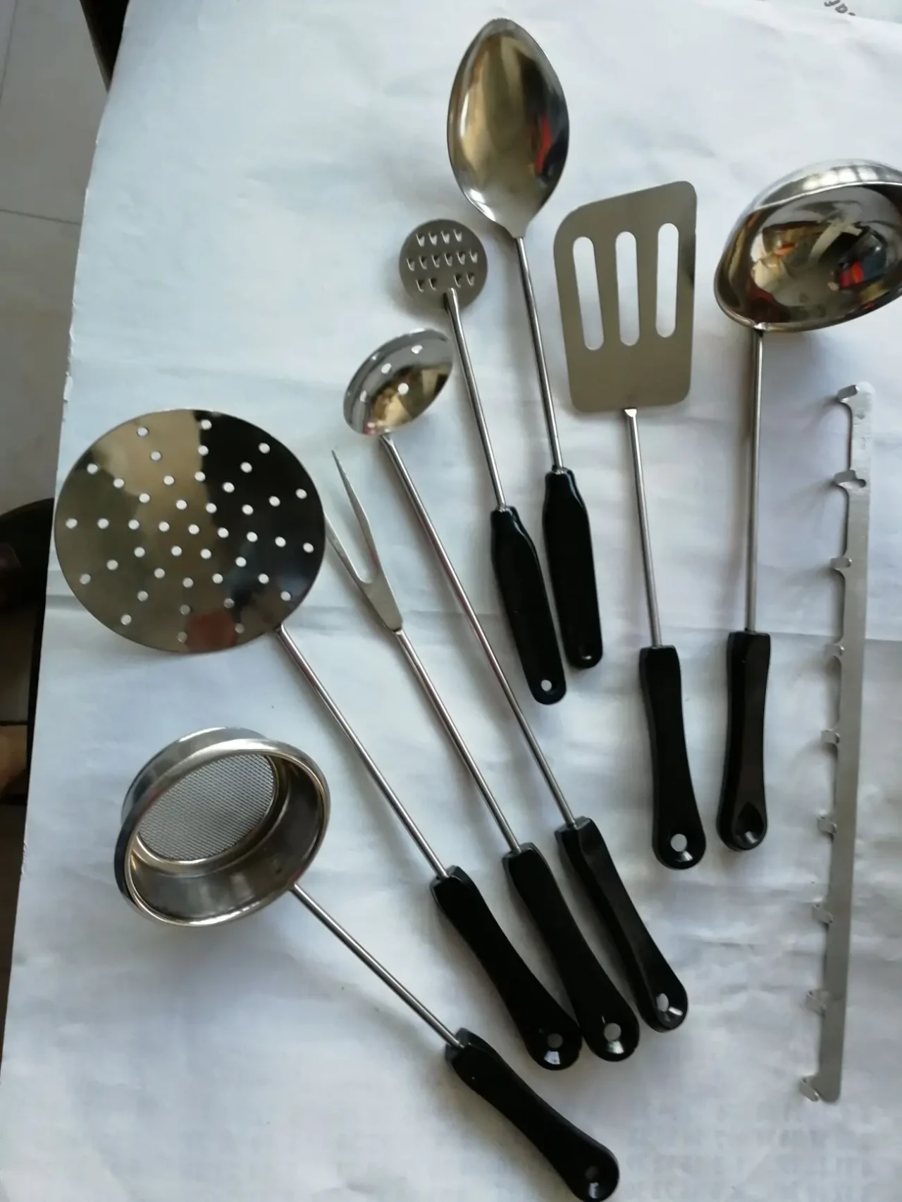 Набор предметов кухонный из нержавеющей стали 2