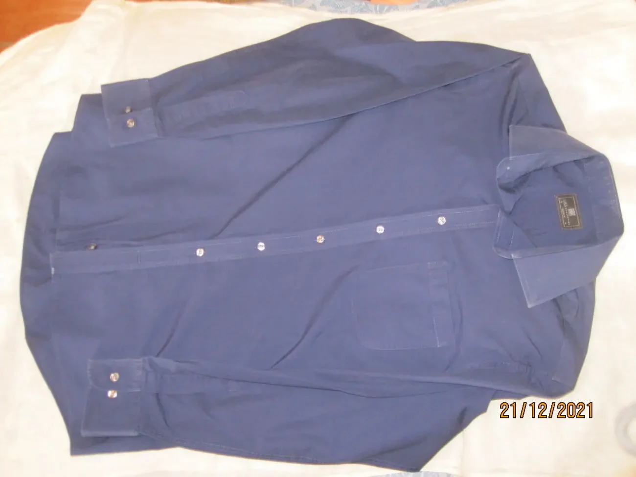 распродажа : рубашки бредовые размер L 9