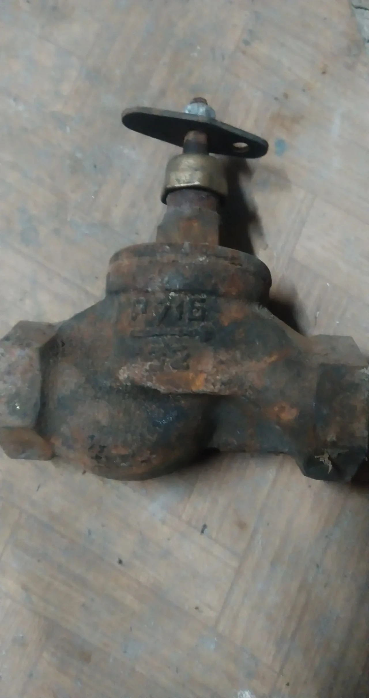 Вентилі, крани водопровідні 5