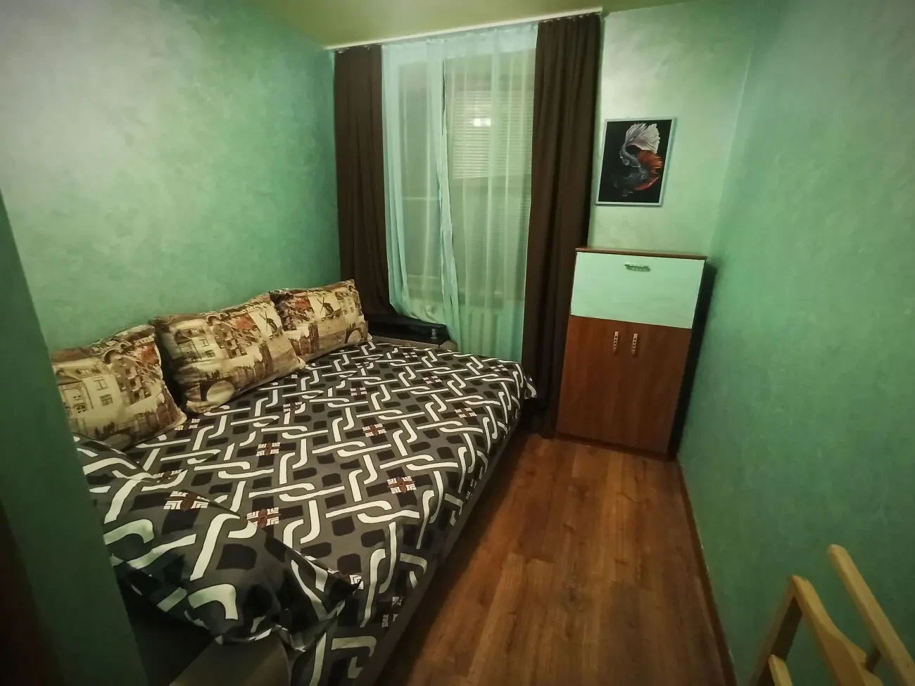 Трехкомнатная квартира на Левом берегу по улице Калиновая. 9 сп мест. 7