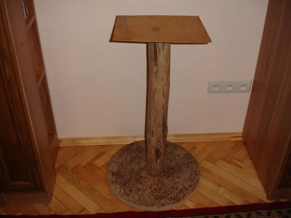 КОГТЕТОЧКА/кігтеточка/драпка для більшого кота; НОВА; дерево 9