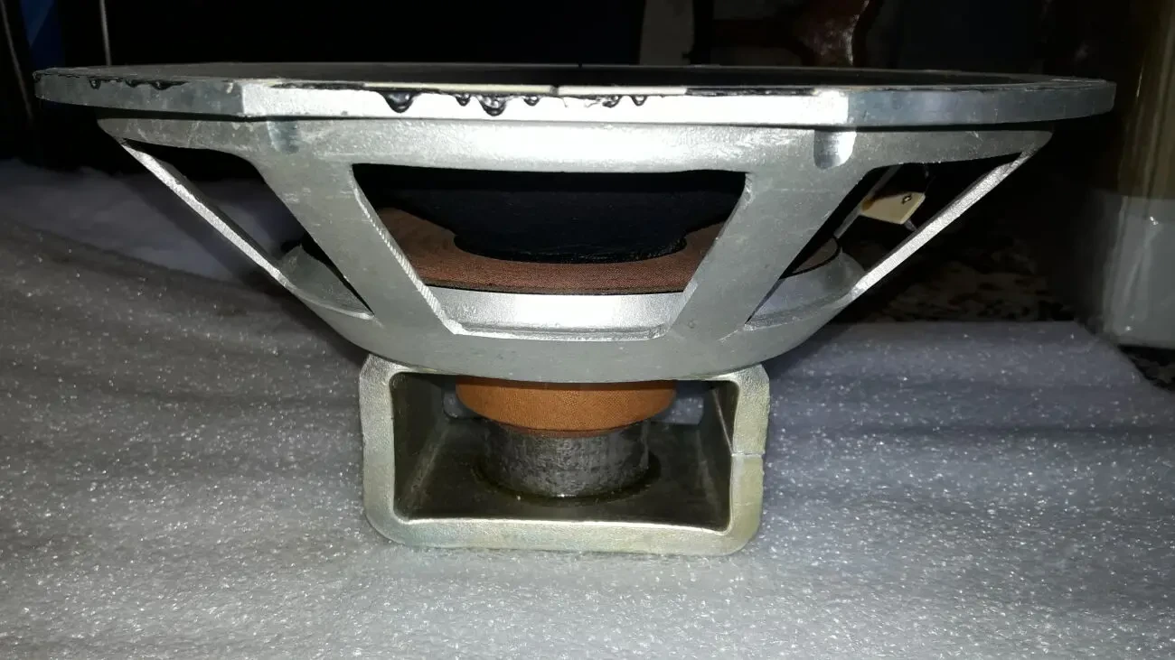 динамики Pioneer PT-214, РТ-255D, PW-301A, PM-122 A. 2