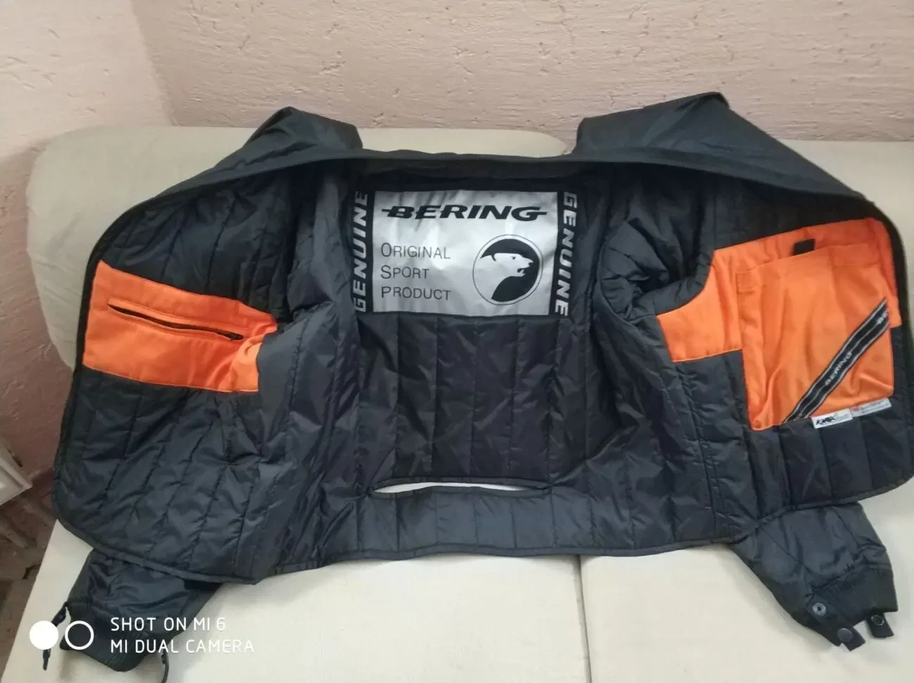 Продаю Мотокуртку BERLING 4