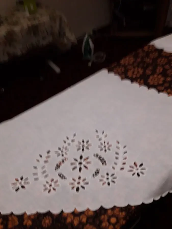 продам салфетки ручной работы Ришелье 2