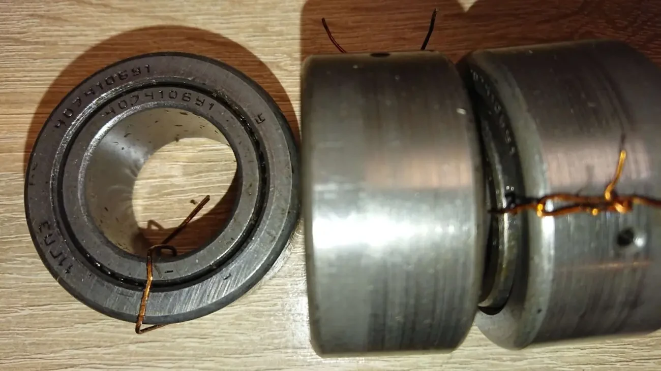 Продам подшипник 2