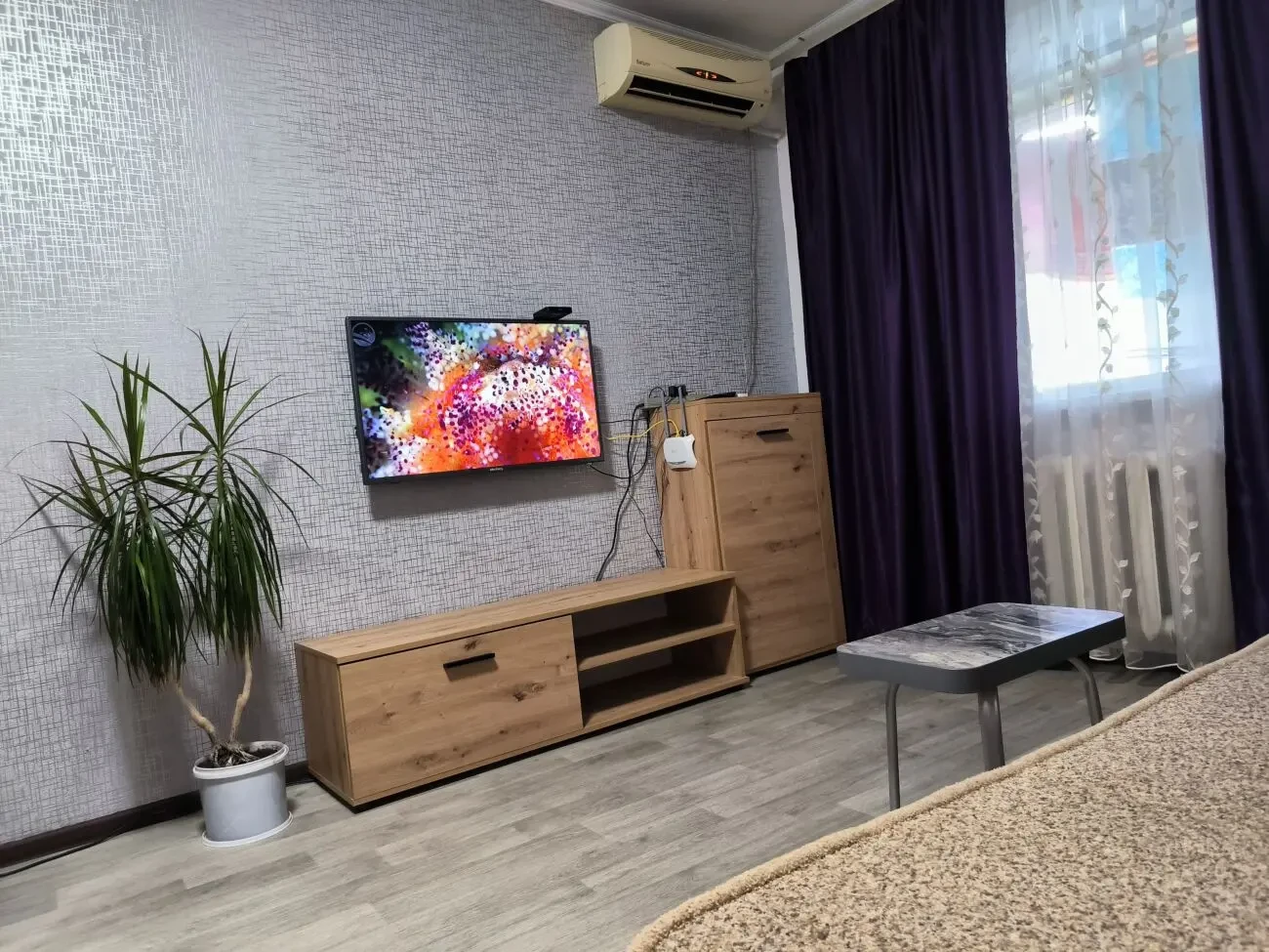 Свободно!!! Ж/м Солнечный, МРЭО. Посуточно, почасово 600. Кондиционер! 2