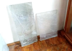 Стекло  ,клей для плитки