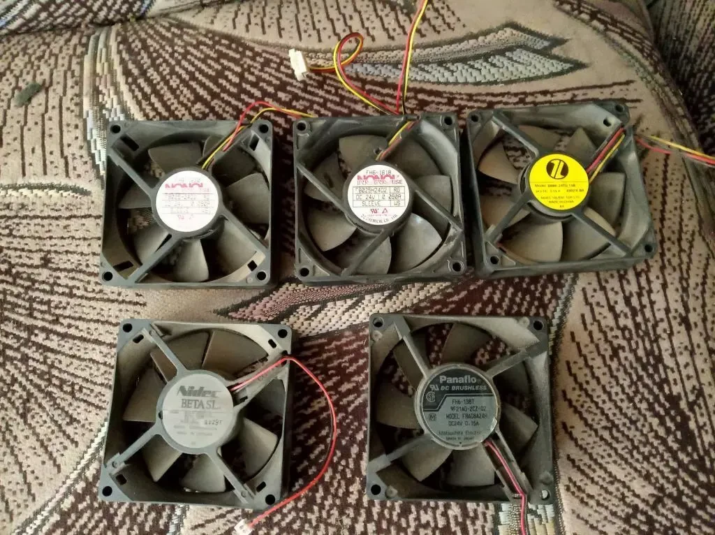 Вентилятор кулер cooler охлаждение 24В 24V 80х80 мм 2