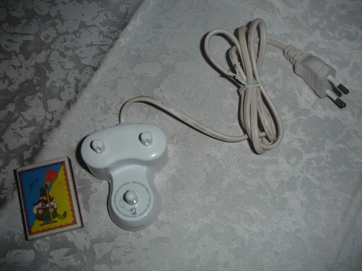 Устройство/пристрій зарядний (ЗАРЯДКА) до електрощітки Philips НХ1610 2