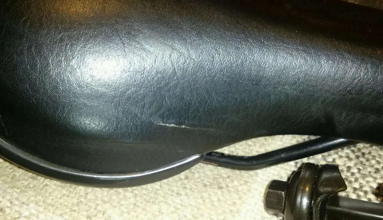 седло велосипедное