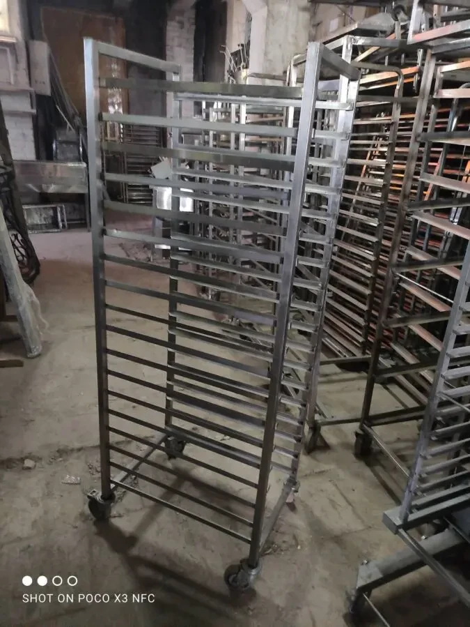 Меблі з нержавіючої сталі 3