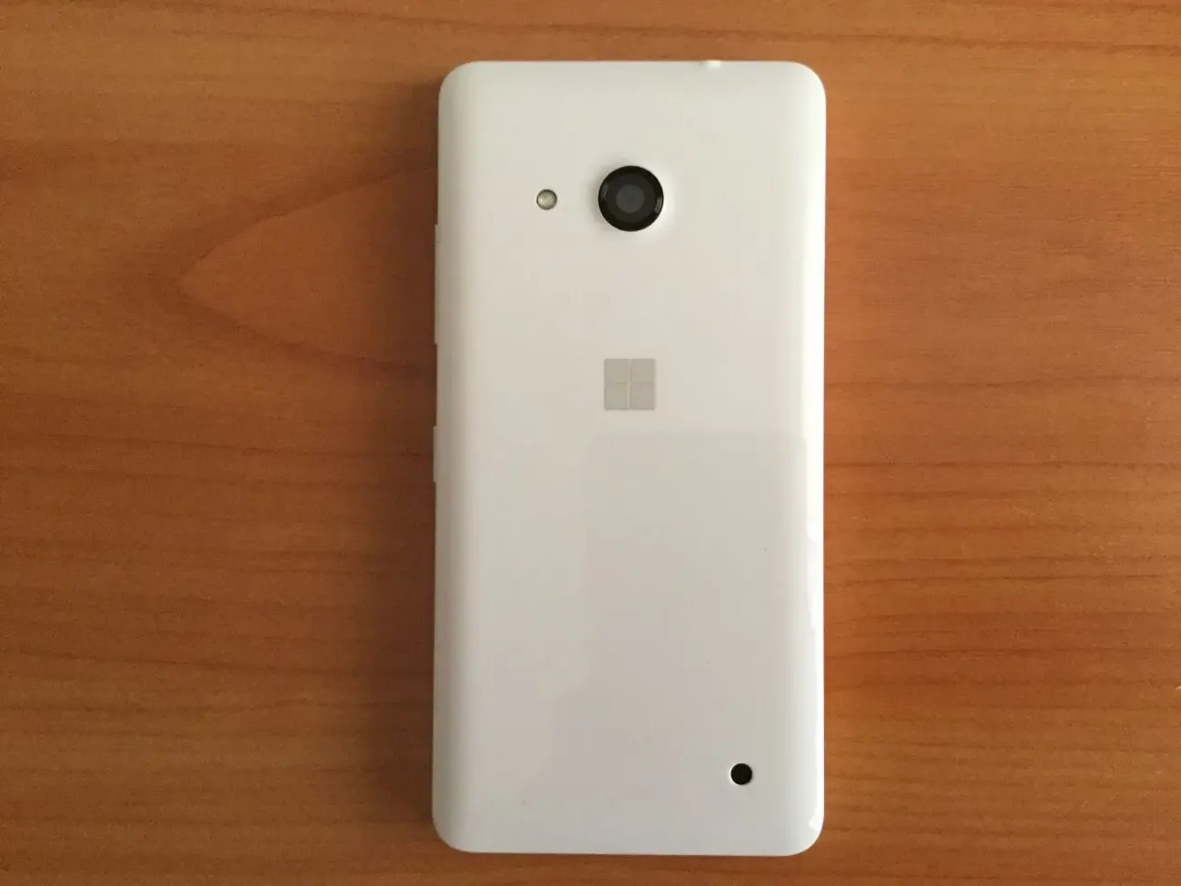 Смартфон Microsoft Lumia 550, Windows Phone. 4