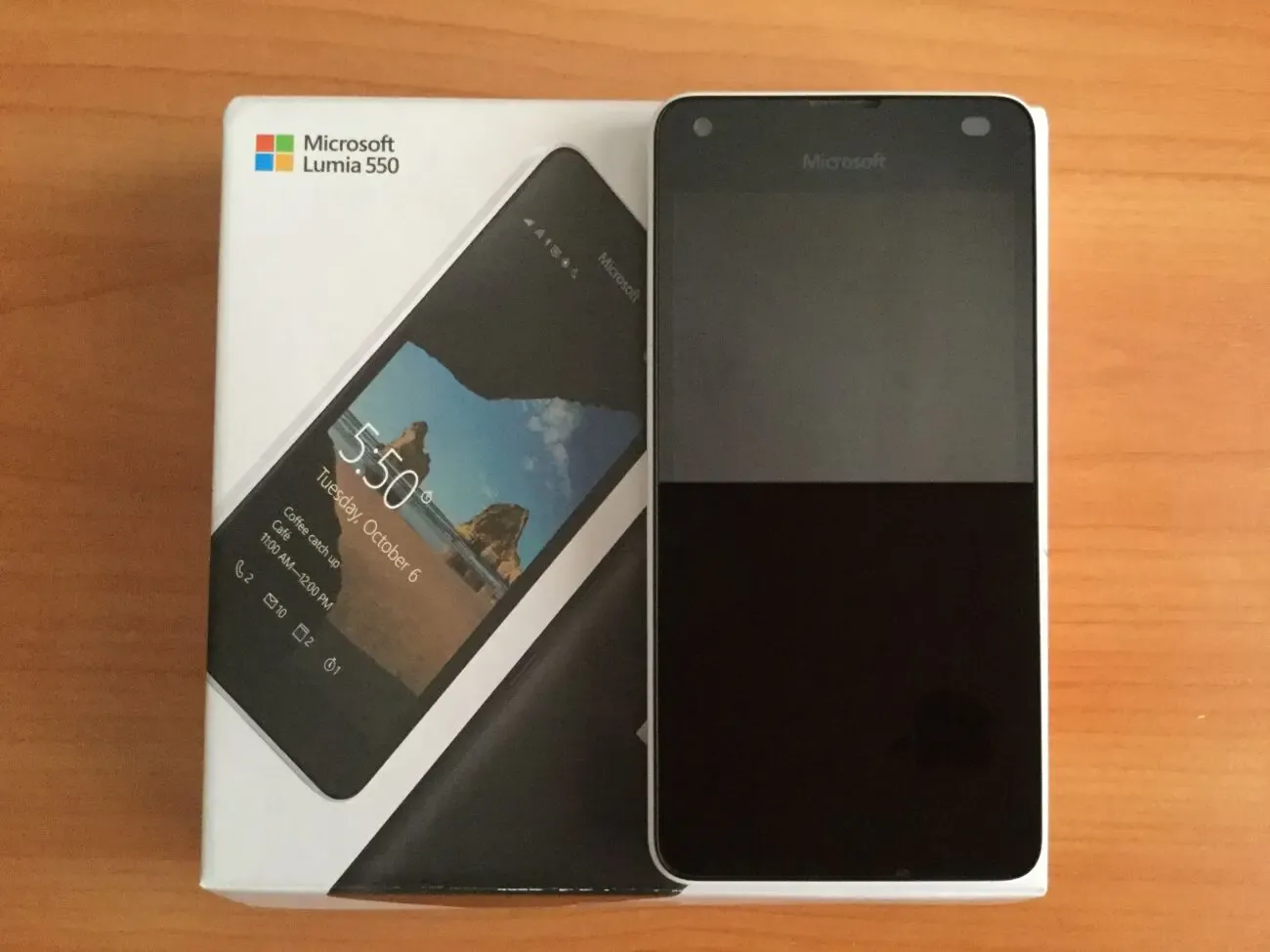 Смартфон Microsoft Lumia 550, Windows Phone. 3