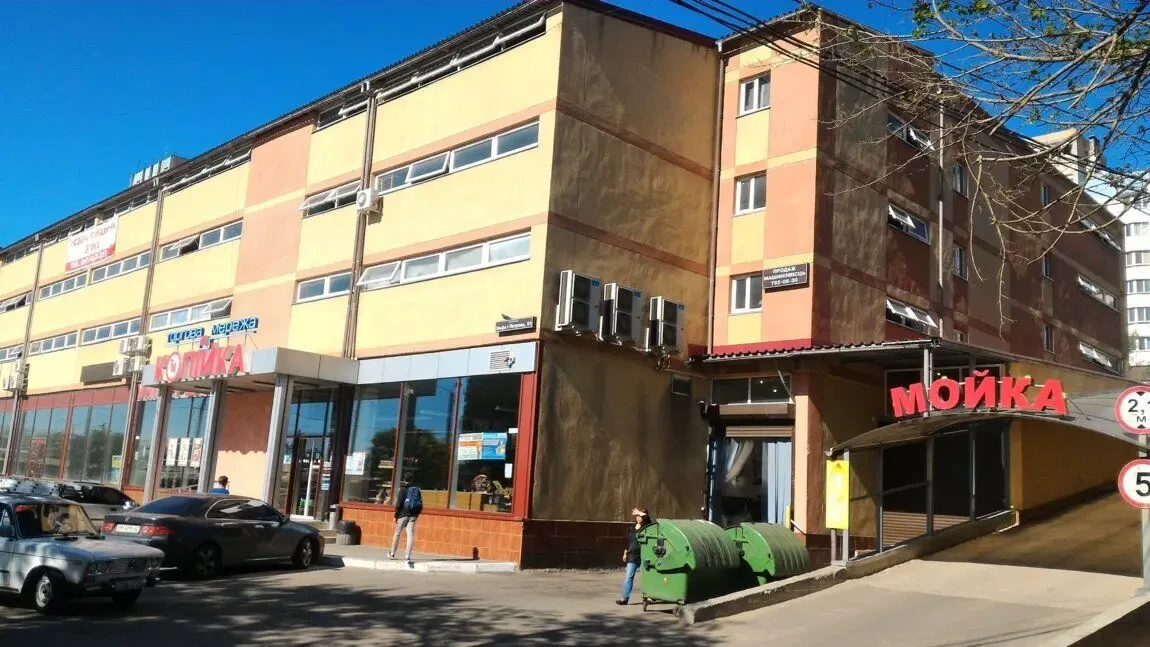 Сдам машиноместо в паркинге на ул. Ильфа и Петрова, 51 2