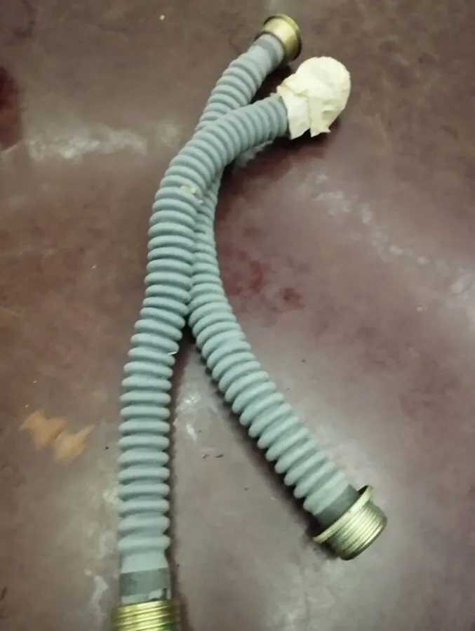 Шланги на противогаз гофр трубка к противогазу купим