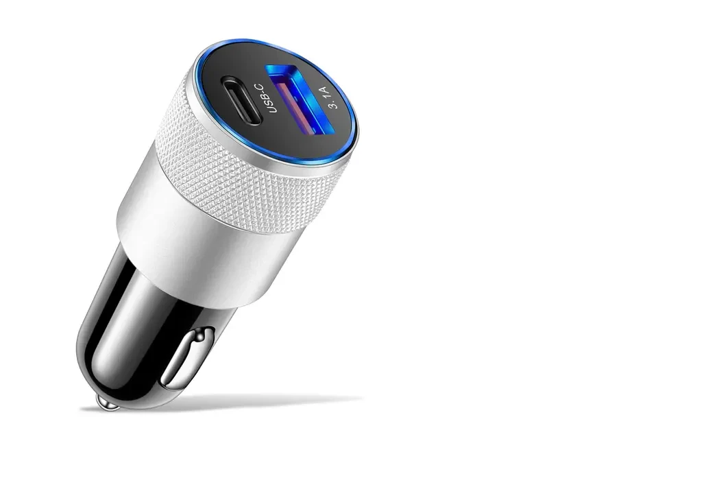 Автомобильное зарядное устройство телефона 3,1а ,с 2 USB + PD портамии 2