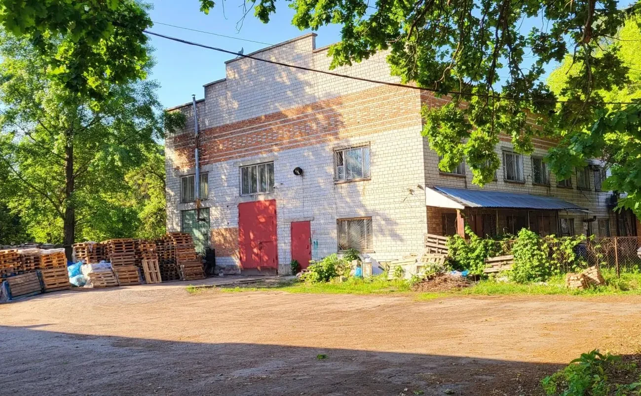 Продаж офісно-складського приміщення 531,8 м2 Бровари