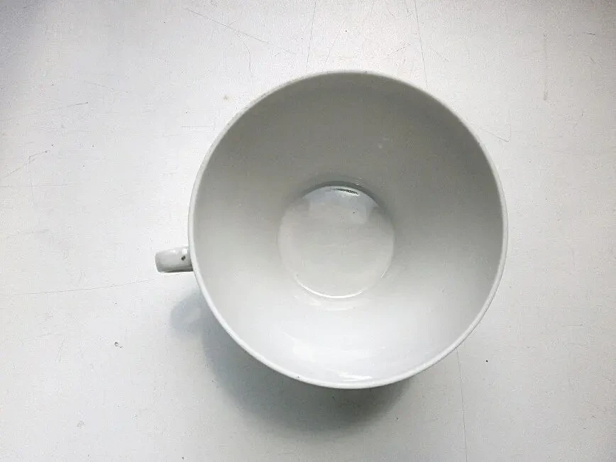 Чашка чайная экологически чистая тонкая, белая с орнаментом позолота 6