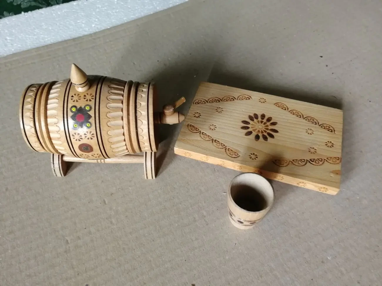 Сувенір дерев'яний Бочка з вином 2