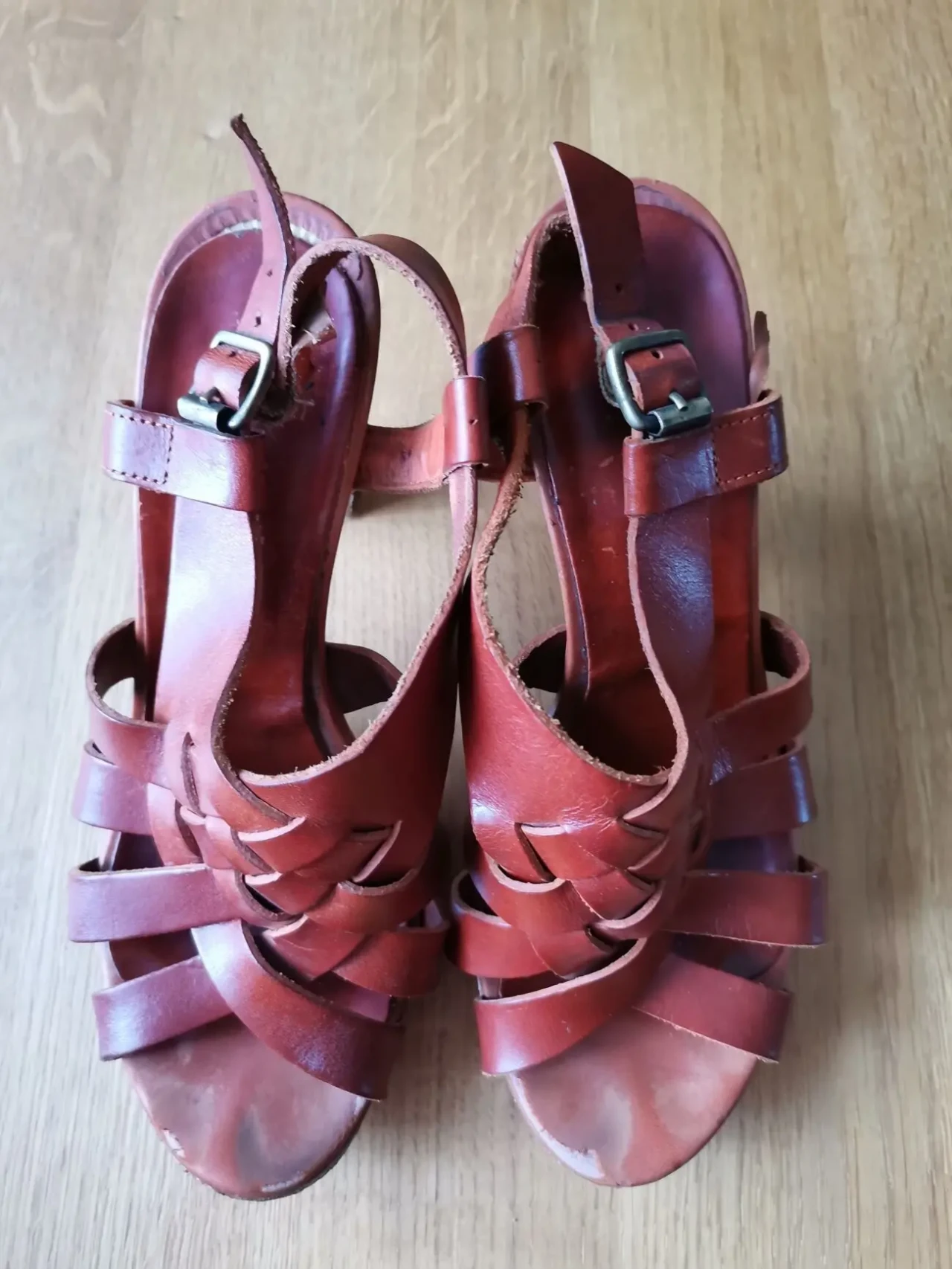 Босоніжки andre. Розмір - 37 (23,5 см) 2