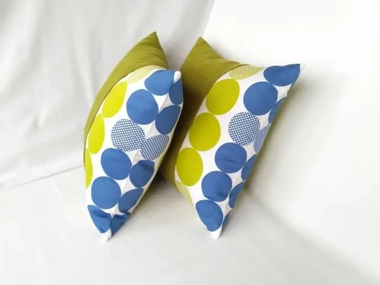 Комплект декоративних подушок