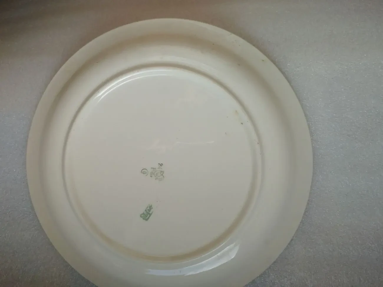 Блюдо для фруктів та десертів, кругле 3