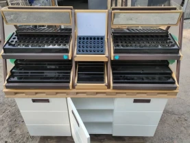 Вітрина для косметики, косметичний прилавок б/в, меблі для салону косм