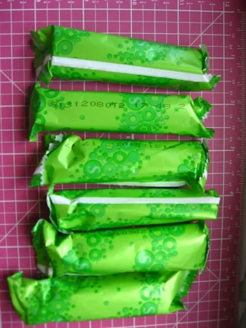 Женские гигиеничекие тампоны в индивидуальной упаковке