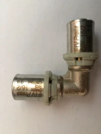 Колено (угол 90°) пресс 16х16*2.0 FIV (ФИВ) ИТАЛИЯ